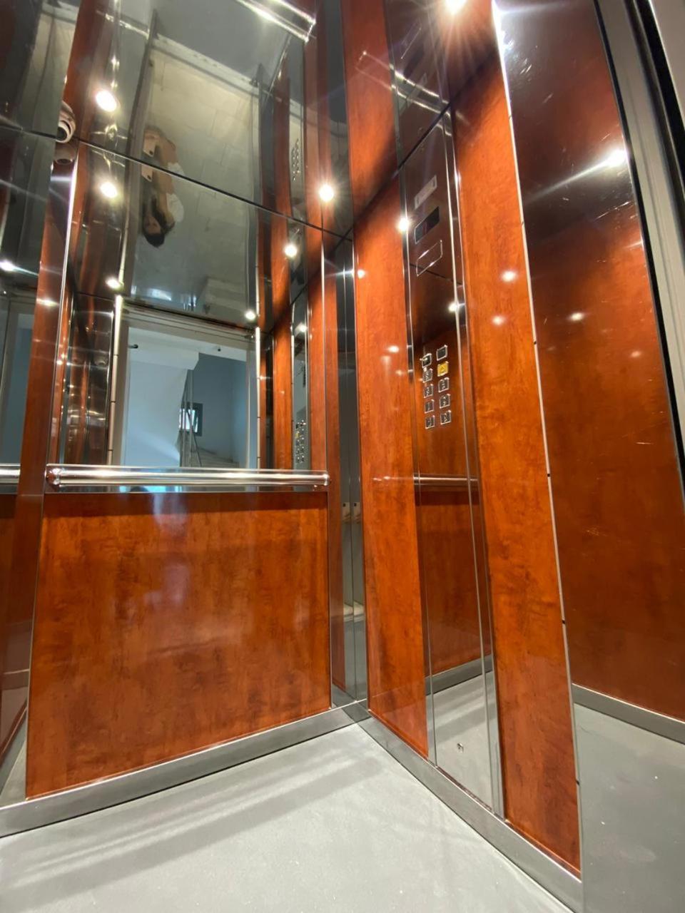 Hotel Abedini Саранда Экстерьер фото