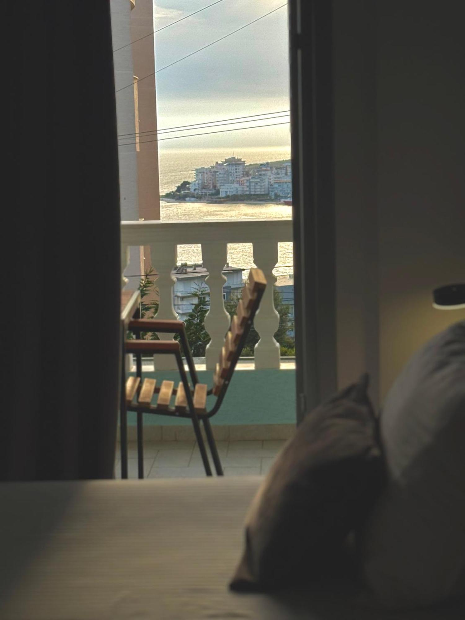 Hotel Abedini Саранда Экстерьер фото